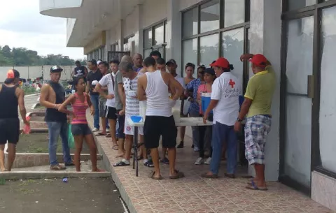 Aumenta número de cubanos en Paso Canoas a  2 mil 520 