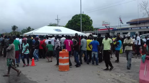 Autoridades de salud de Panamá refuerzan la frontera por enfermedades