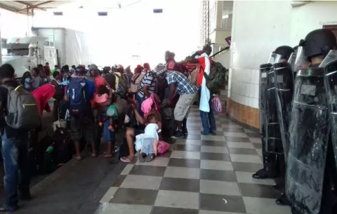 250 immigrants are sent to Panama through Costa Rica