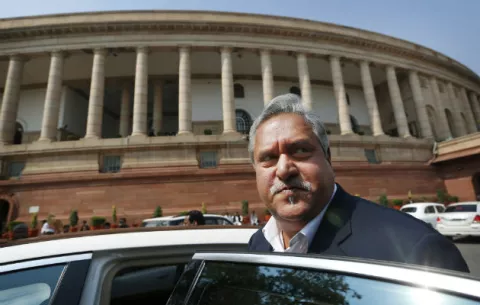 India revoca pasaporte de magnate con deudas millonarias