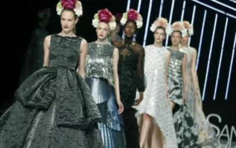 El negro será tendencia la próxima temporada en los trajes de novia