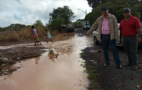 Se recuperan luego de las fuertes lluvias en Aguadulce