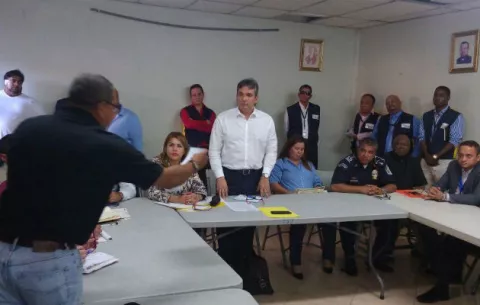 Coordinadora colonense advierte a nuevo defensor del pueblo sobre problemas