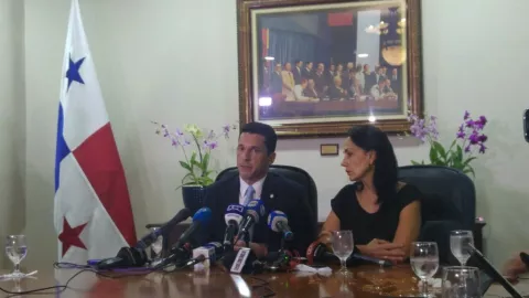 Gobierno de Varela busca apoyo de la comunidad internacional 