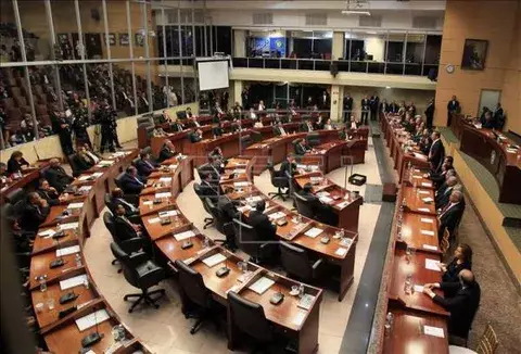 Debate sobre contrataciones públicas volverá a la asamblea en julio