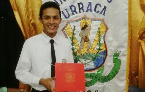 Asesinan a destacado estudiante universitario para robarle en Santiago