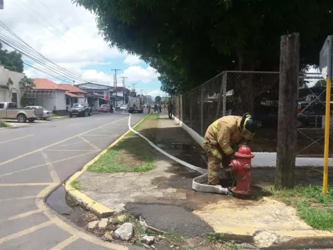 Bomberos denuncian inoperante sistema de hidrantes en David