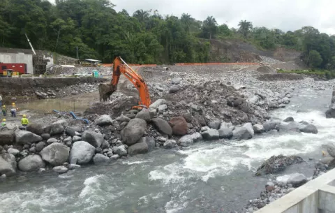 Productores preocupados por hidroeléctricas en Chiriquí