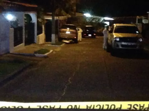 Hallan muerto a adulto mayor dentro de su residencia en Colón
