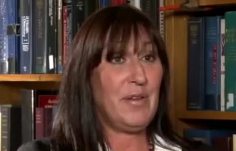 Dona un riñón a su jefa y ésta la despide por faltar al trabajo