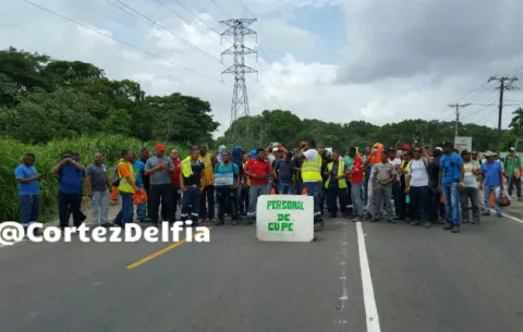 Protestan por cese de labores extrabajadores de GUPC 