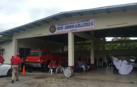 Construirán más estaciones de bomberos en Coclé