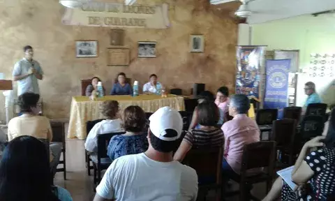 Diálogo sobre posible instalación de planta de tratamiento en Guararé