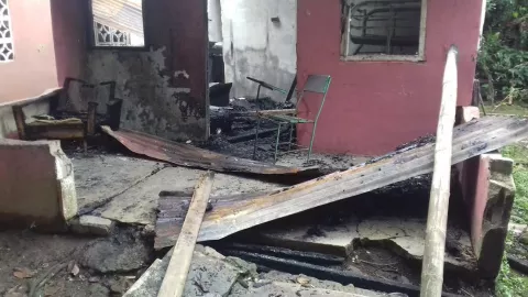 Familia pierde todo tras incendio y explosión de tanque de gas en Dolega 