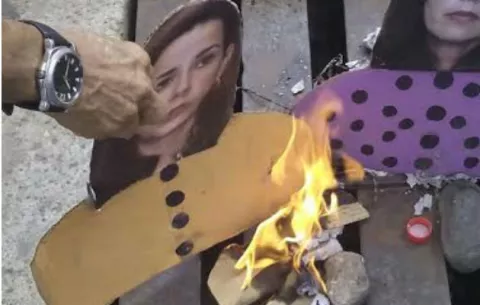 Coordinadora de Bugaba quema imagen de la ministra de Ambiente