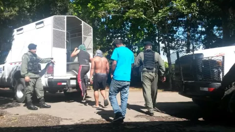 Capturan a dos presuntos homicidas en Chiriquí tras allanamientos
