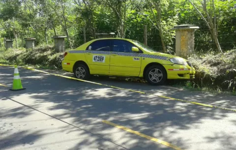 Asesinan a taxista de un disparo en la cabeza
