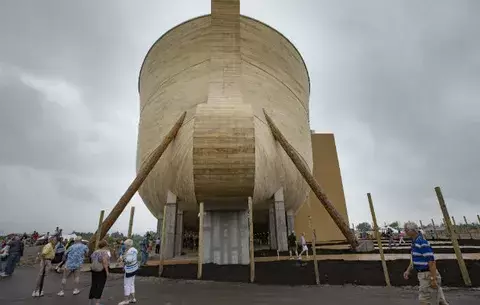 Parque temático en Kentucky muestra el Arca de Noé