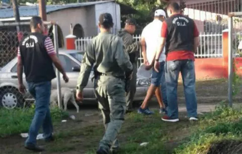 Capturan en Chiriquí a sujeto buscado por asaltos a supermercados 