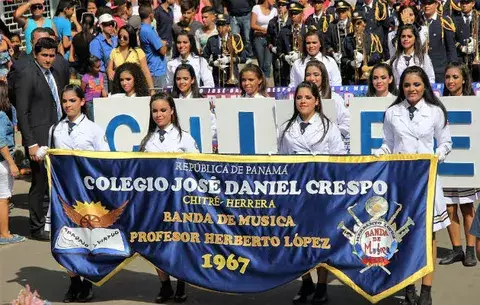 Estudiantes chitreanos denuncian incumplimiento por parte del Meduca 