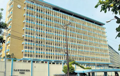 Informal economy negatively affects revenues of the CSS