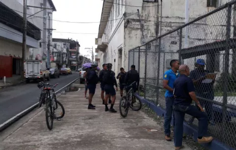 Encuentran hombre sin vida, se presume fue golpeado 