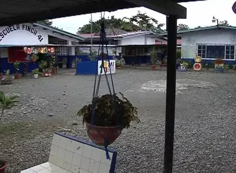 Padres de familias en Bocas en desacuerdo con la huelga de docentes