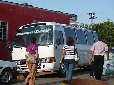 Transportistas de la ruta David-Frontera suspenden paro y dan 5 días hábiles