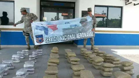 Decomisan 132 paquetes de supuesta Marihuana