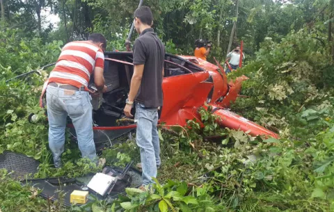 Cae helicóptero de fumigación en Chepo, hay tres heridos