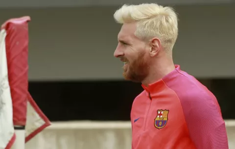 ¿Y por qué Messi no se tiñó la barba?