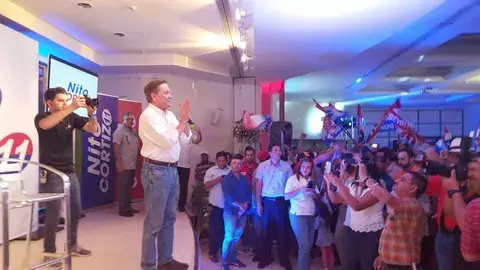 Perredista cuestiona la medida de control de precios del actual gobierno 