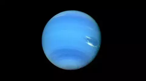 Descubren nuevo planeta enano más allá de Neptuno
