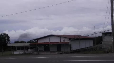 Aduanas reconoce atraso para recinto a transportistas de carga en Paso Canoas
