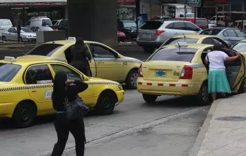 ATTT detecta a prestataria en negociado de cupo con empresas extranjeras