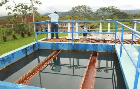 Varios sectores de Soná sin agua por mantenimiento en tanque
