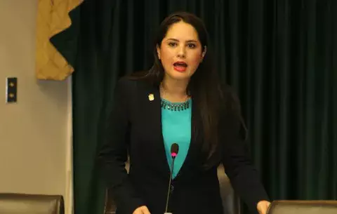"No se dan cuenta que la cabeza no sirve", Zulay Rodríguez 