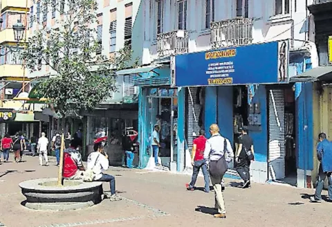 Déficit fiscal alcanza el 2.6% 