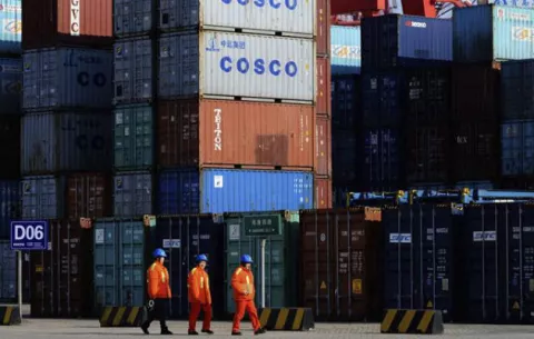 La inversión china en el exterior bajó un 9.5 %  en julio