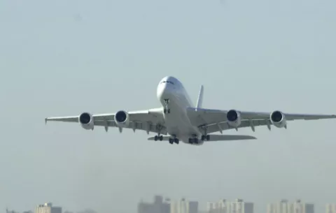 EEUU celebra la entrada en vigor del acuerdo de transporte aéreo con México