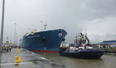 El Canal de Panamá logra Calificación  'A-' 