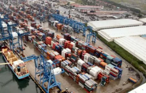 OMA actualiza en temas de valoración a agentes de aduanas de Panamá