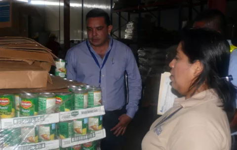Verifican Banco de Alimentos de Panamá
