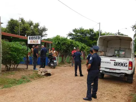 Encapuchados matan a comerciante santeño para robarle en su negocio