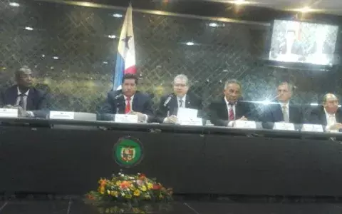 Se instala Comisión de Presupuesto luego de pugnas internas