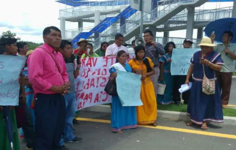 Resurge coordinadora defensora del pueblo Ngäbe Buglé, piden a Varela cesar la represión  