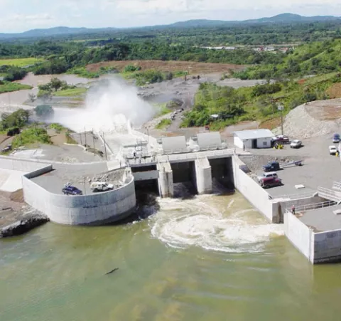 Subcomisión analiza moratoria de hidroeléctricas