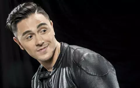 'Hola' de Joey Montana ya está sonando en la radio