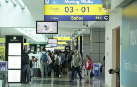 Movimiento de pasajeros que ingresan a Panamá, sube 7.05% 