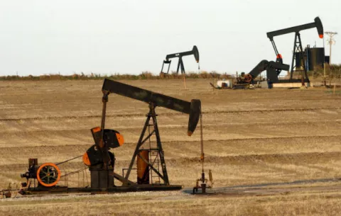 Petroperú dice que fugas de petróleo en Amazonía fueron causadas por terceros
